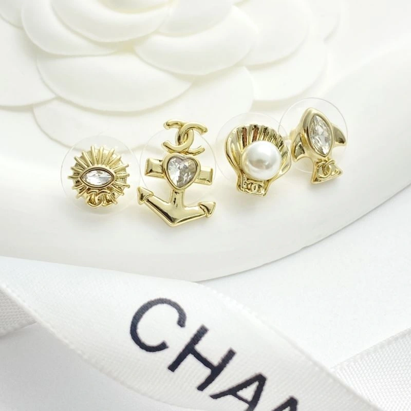Chanel Earrings Soft 227030