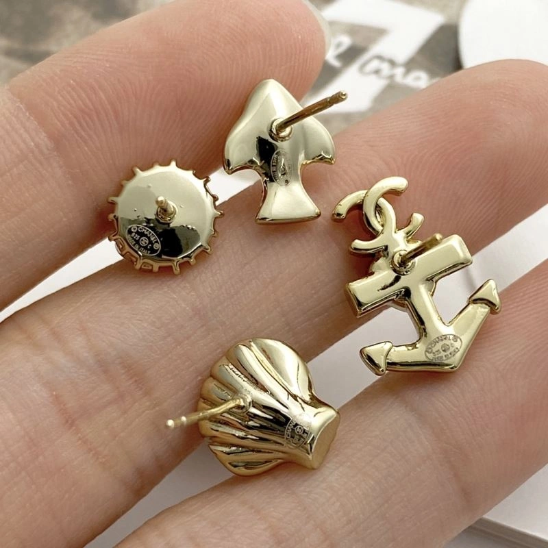 Chanel Earrings Soft 227030
