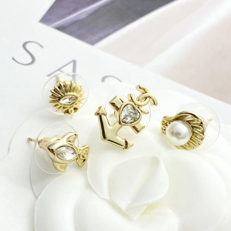 Chanel Earrings Soft 227030
