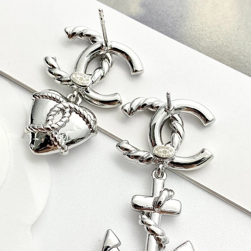 Functional Chanel Earrings 227045
