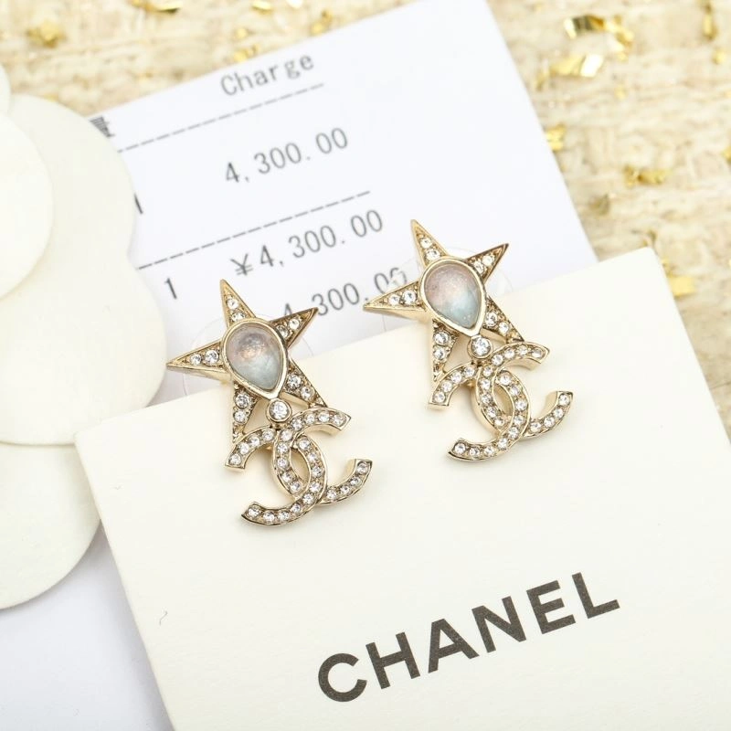 Chanel Earrings Affordable 227027