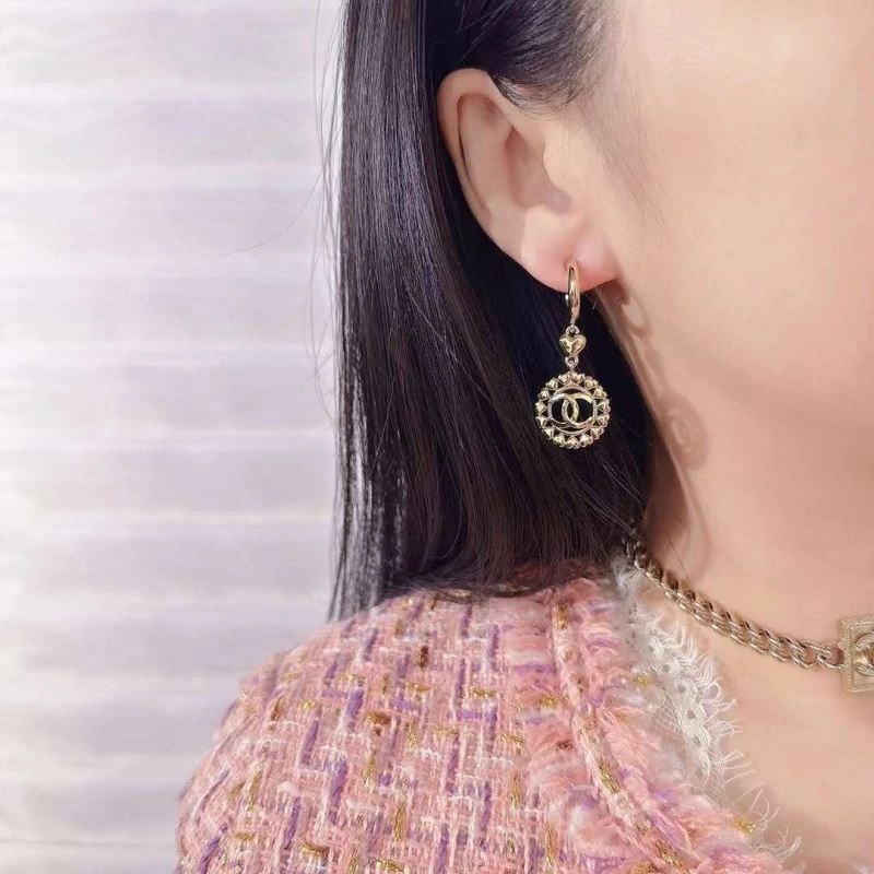 Chanel Earrings Lightweight 226410
