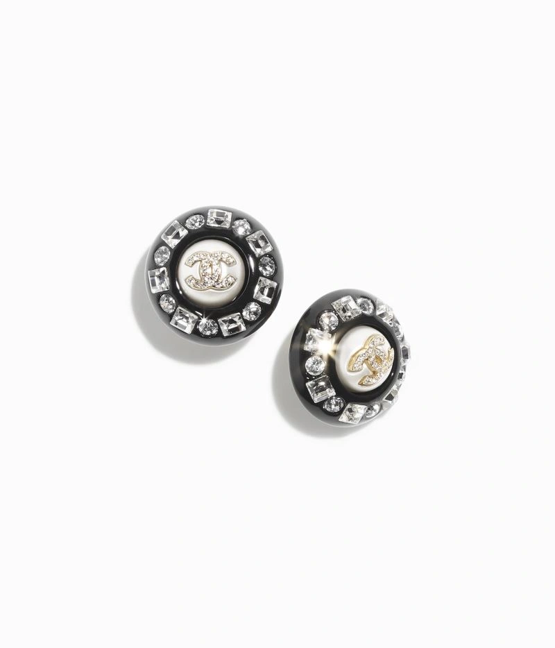 Chanel Earrings Elegant 226298