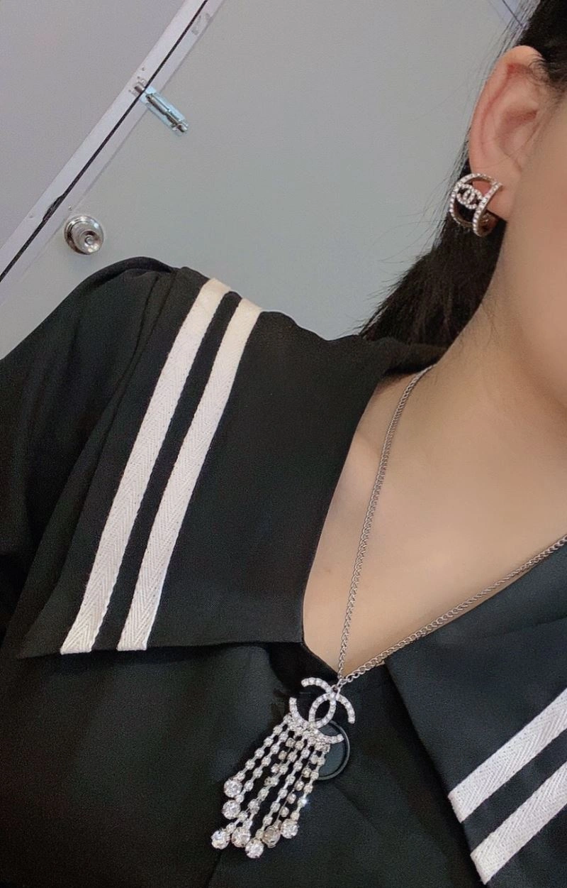Chanel Earrings ComfortFit 226397