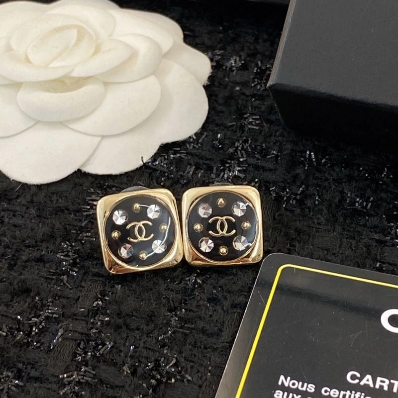 Trendsetting Chanel Earrings 226316