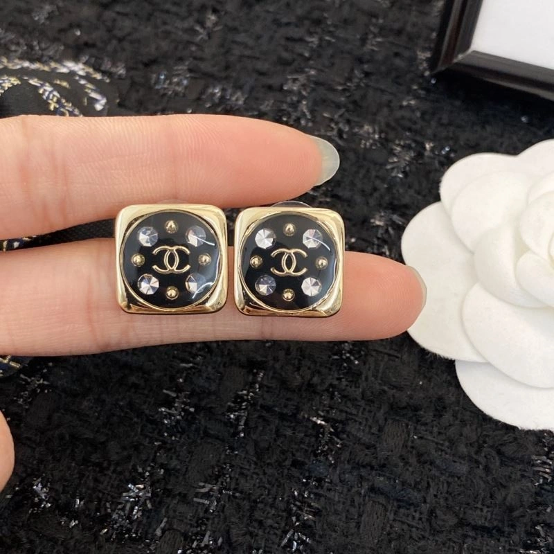 Trendsetting Chanel Earrings 226316