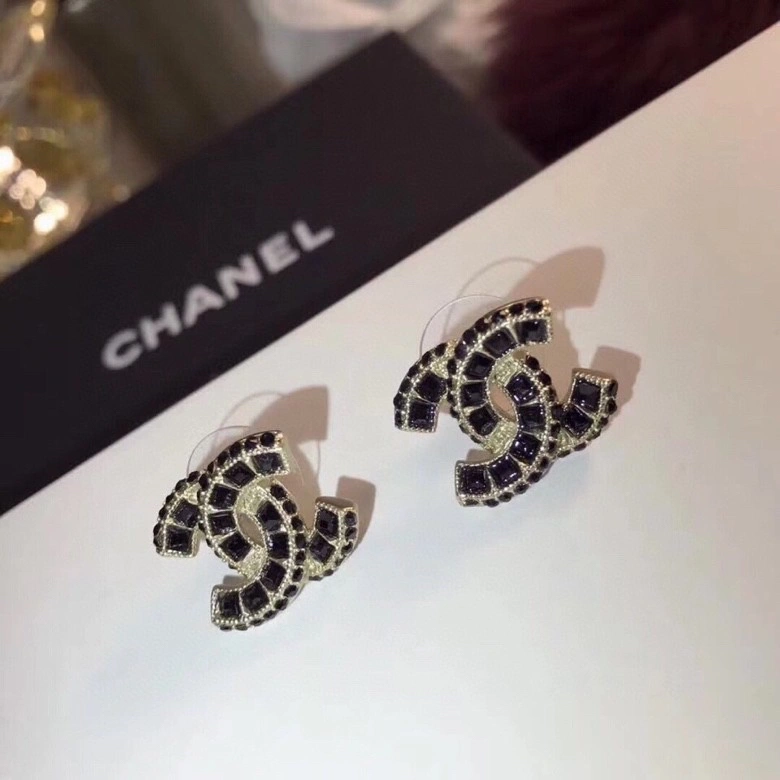 HighPerformance Chanel Earrings 226278
