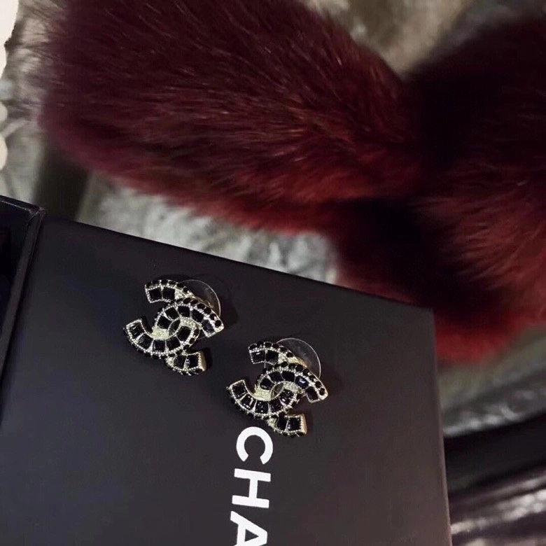 HighPerformance Chanel Earrings 226278