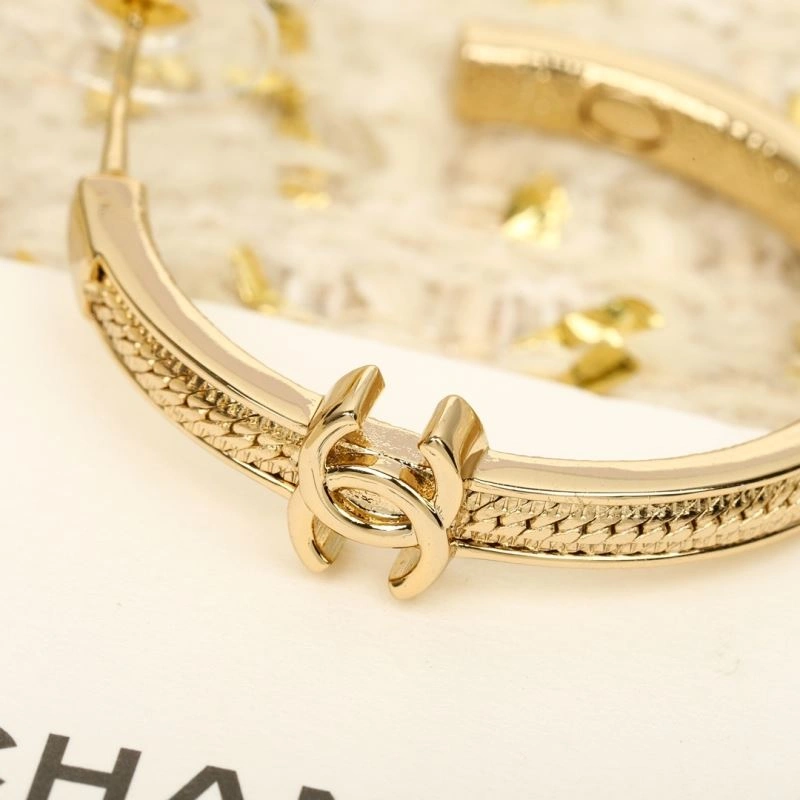 MoistureWicking Chanel Earrings 226270