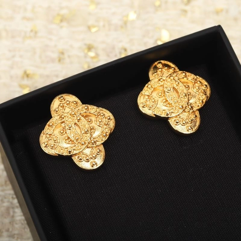 Chanel Earrings Elegant 226286