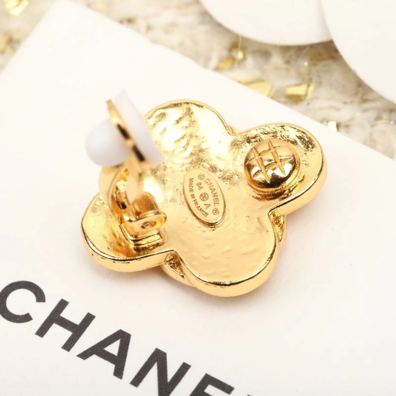 Chanel Earrings Elegant 226286