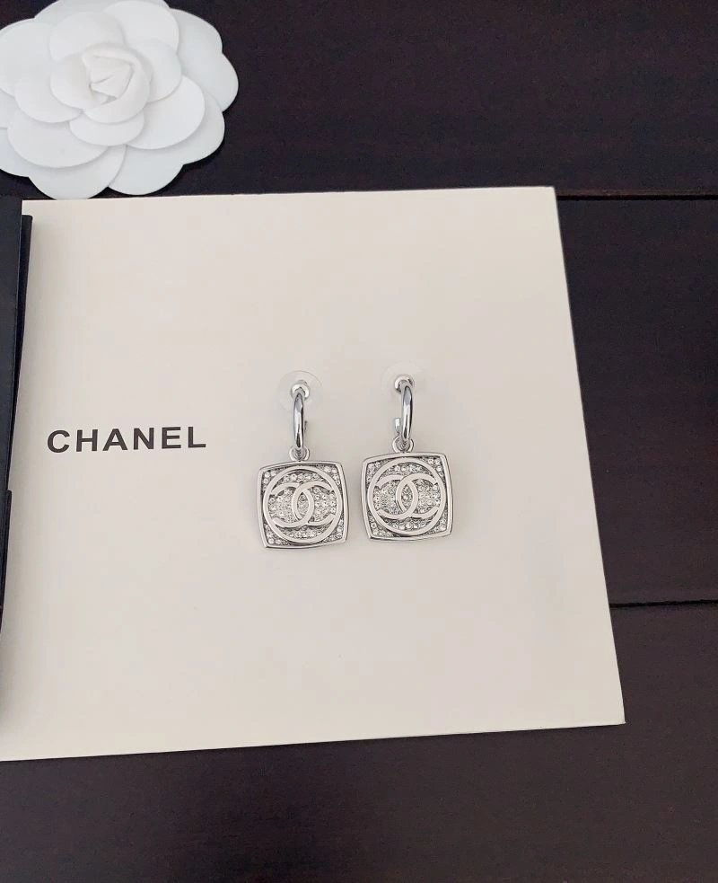 Chanel Earrings Unique 226280