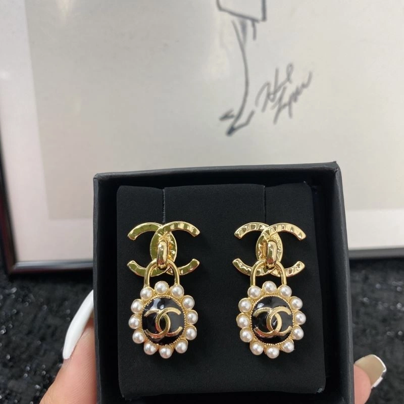 Affordable Chanel Earrings 226269