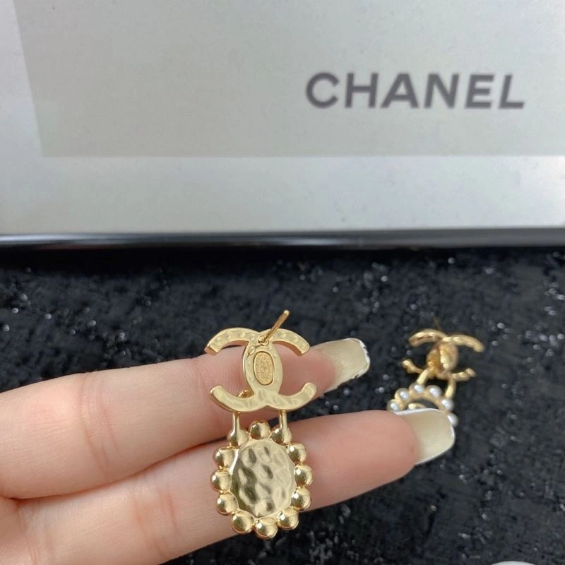 Affordable Chanel Earrings 226269