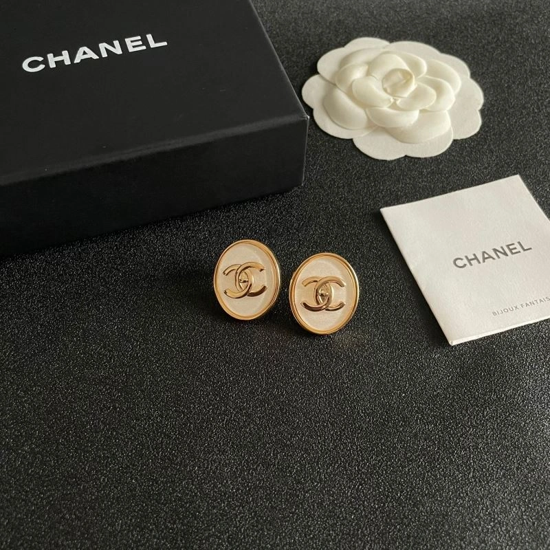 Chanel Earrings Soft 226258