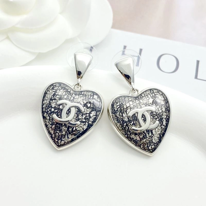 Chanel Earrings Supportive 226259