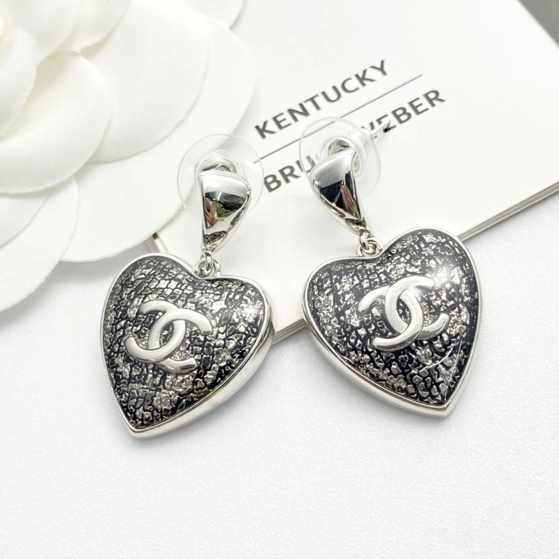 Chanel Earrings Supportive 226259