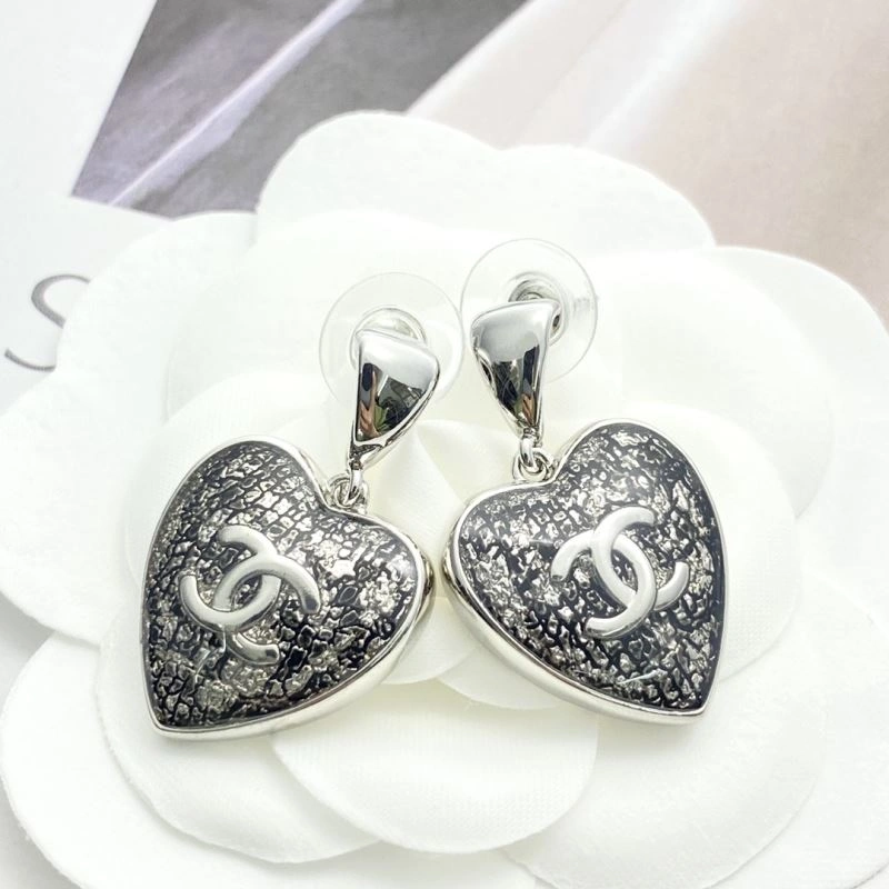 Chanel Earrings Supportive 226259