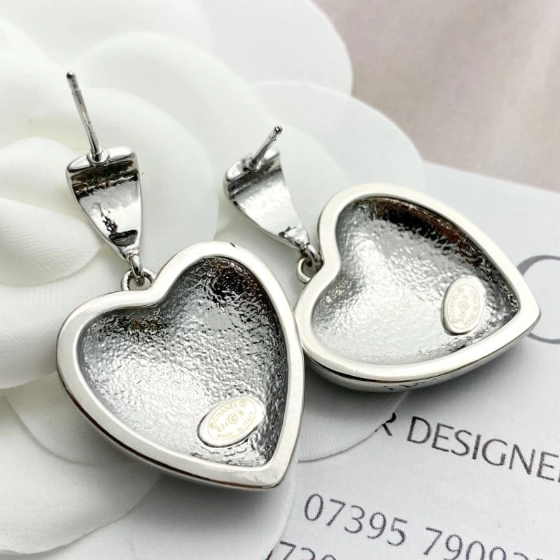 Chanel Earrings Supportive 226259