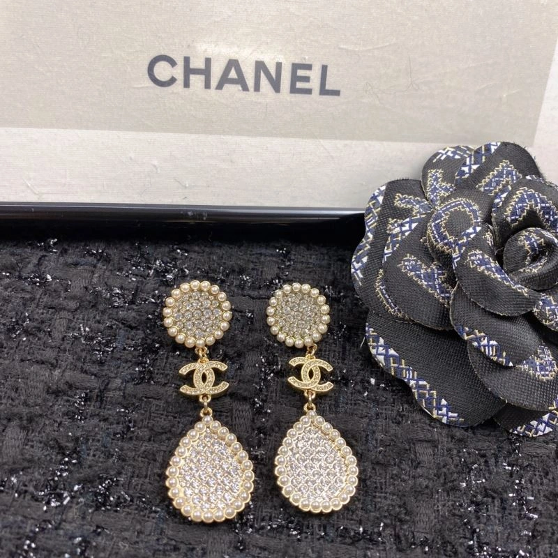 Chanel Earrings Vibrant 226250