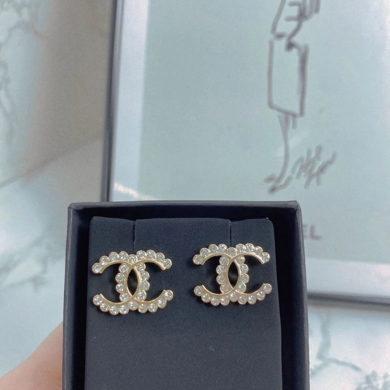 Chanel Earrings ComfortFit 226265