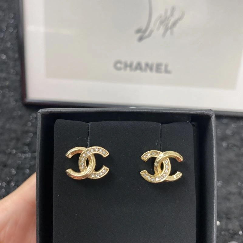 Chanel Earrings Cozy 226264