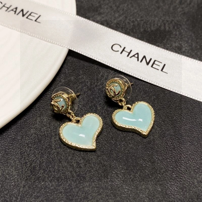 Unique Chanel Earrings 226291