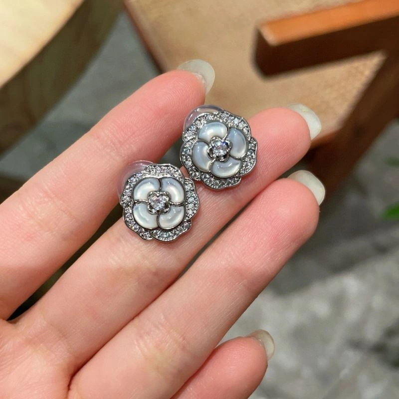 StreetReady Chanel Earrings 226239