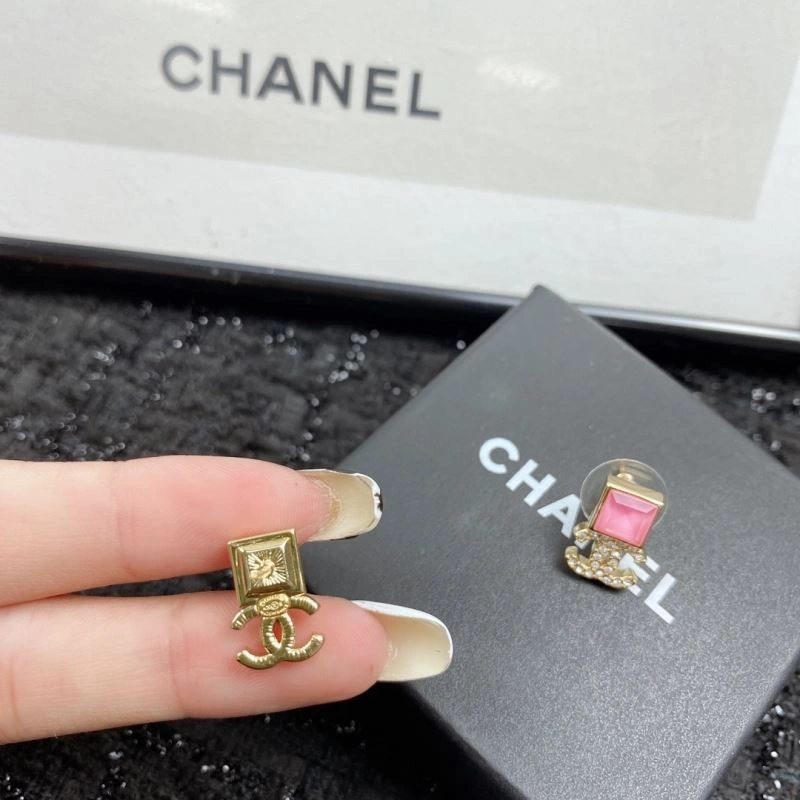 Chanel Earrings Durable 226237