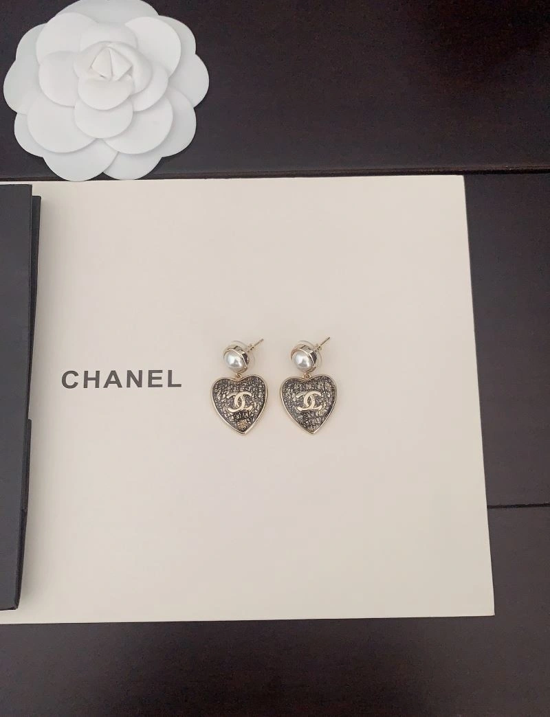 Chanel Earrings Elegant 226225