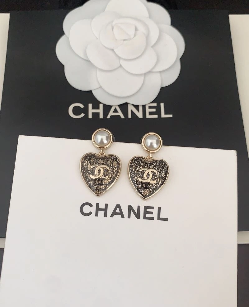Chanel Earrings Elegant 226225