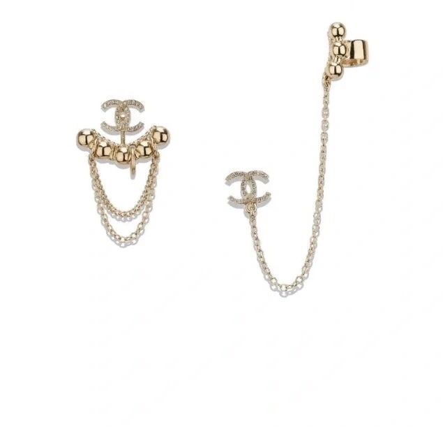 Chanel Earrings Compact 226216