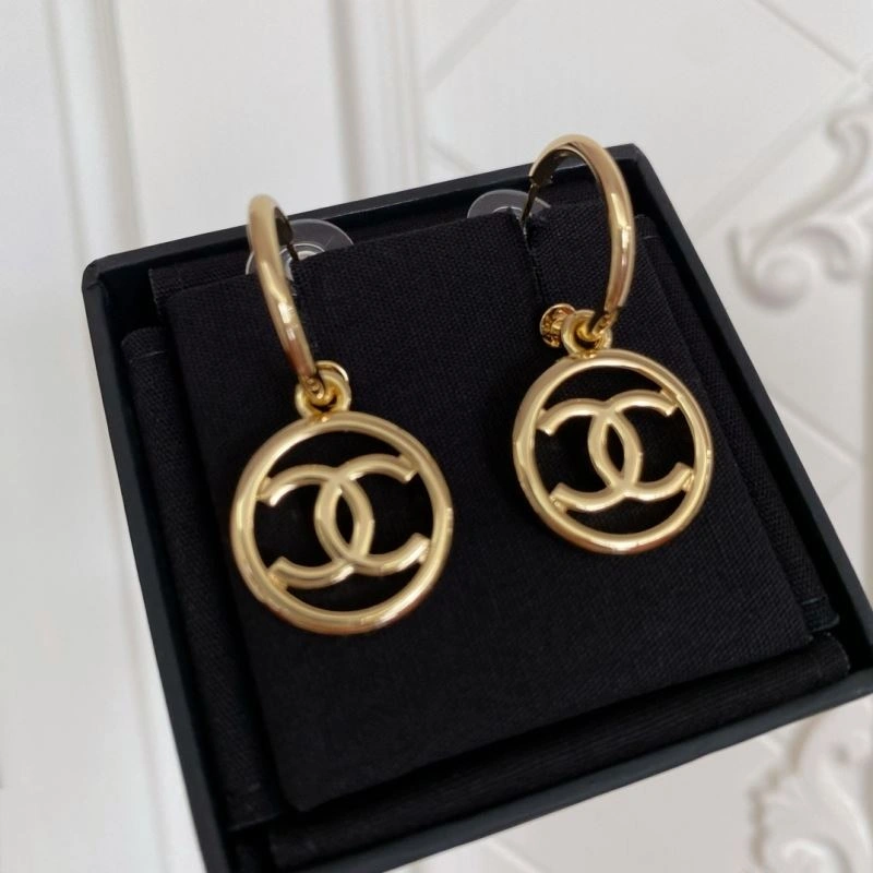 Bright Chanel Earrings 226217