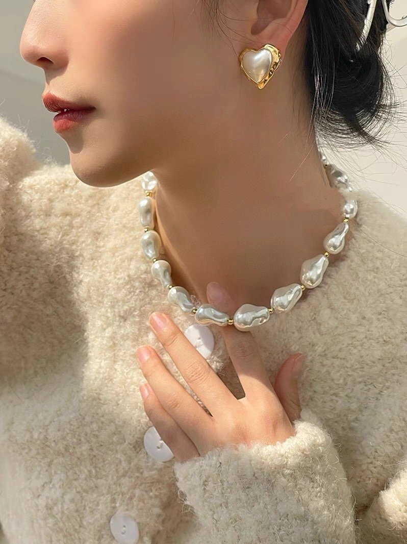 UrbanChic Chanel Earrings 226209