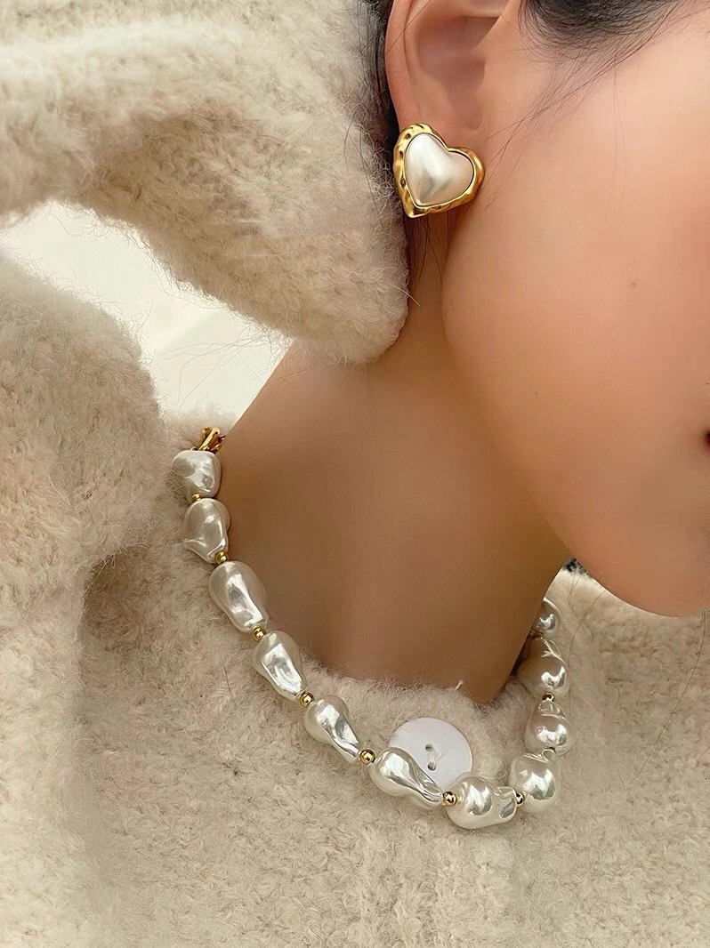 UrbanChic Chanel Earrings 226209