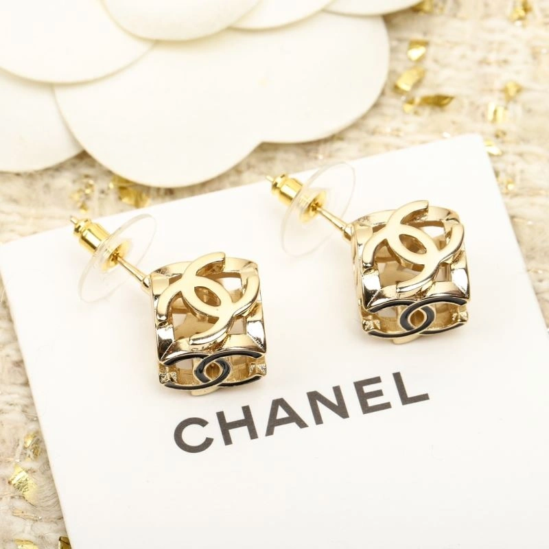 Neat Chanel Earrings 226207