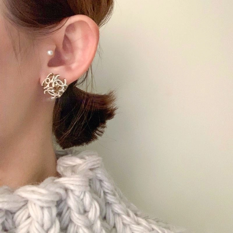 Neat Chanel Earrings 226207