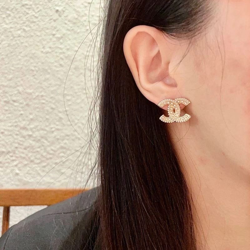 FreshLook Chanel Earrings 226198
