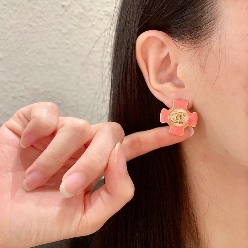 Casual Chanel Earrings 226199
