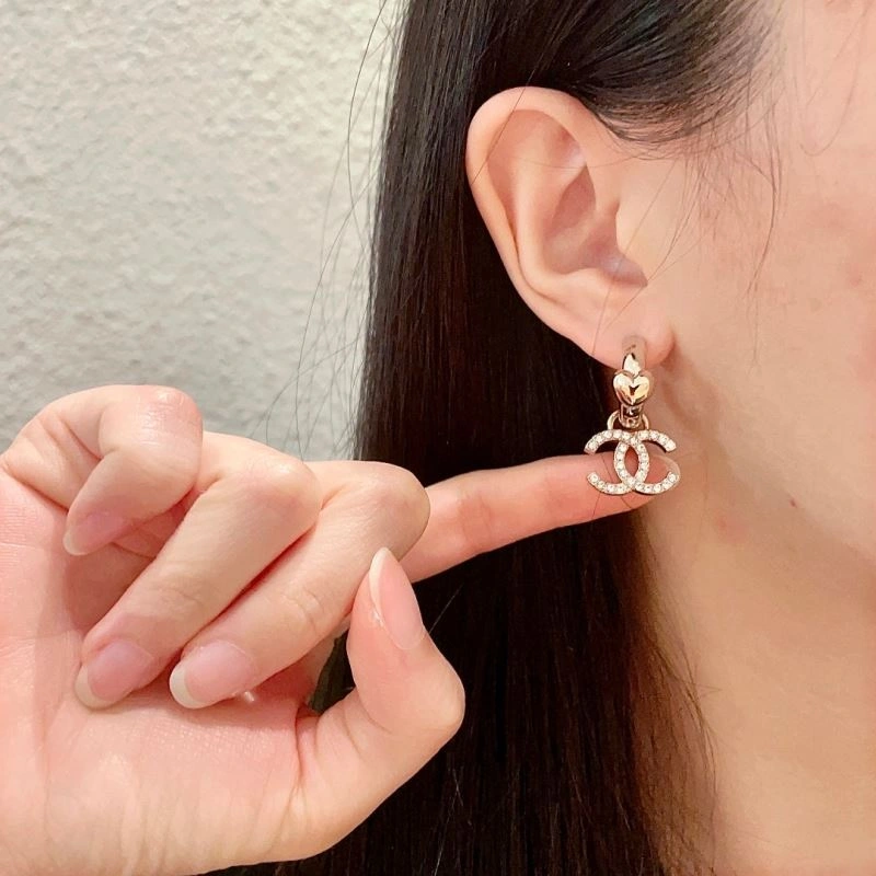 Chanel Earrings Sophisticated 226245