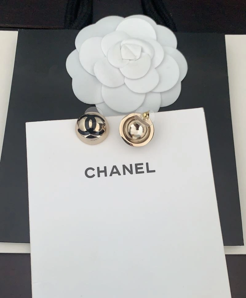 Neat Chanel Earrings 226234