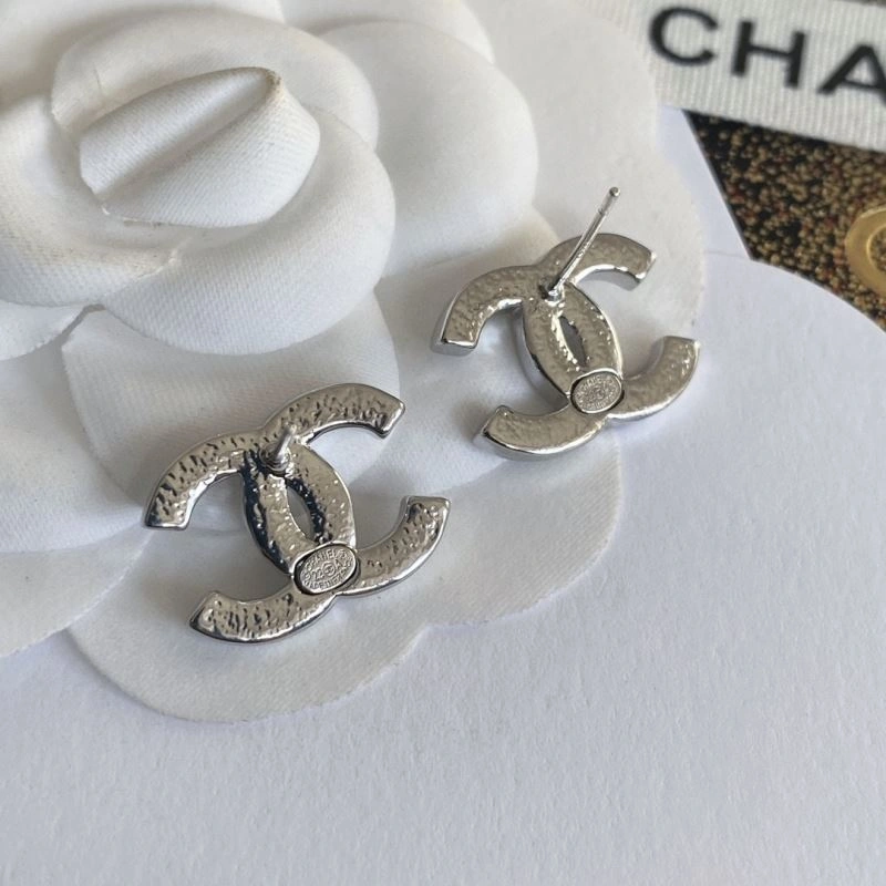 Contemporary Chanel Earrings 226183