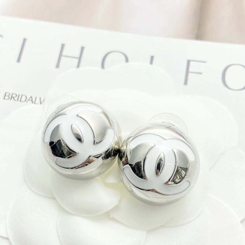 Chanel Earrings ModernLook 226180