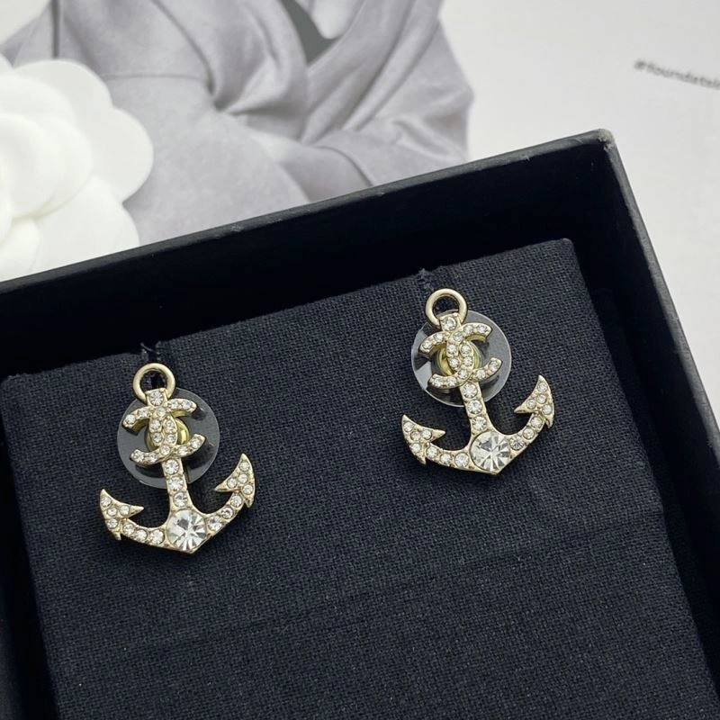 Chanel Earrings Lightweight 226203