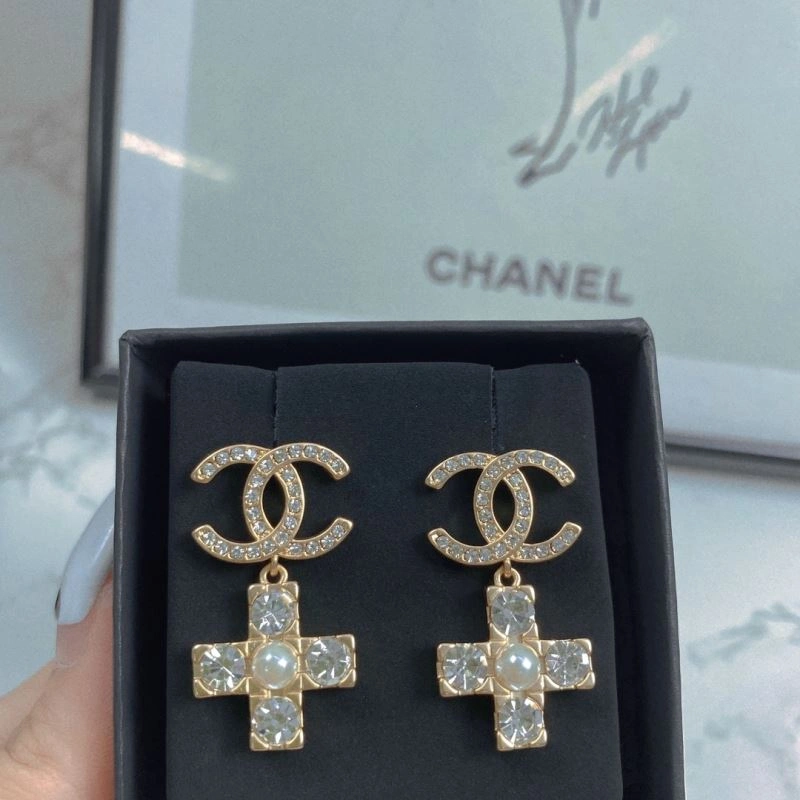 Chanel Earrings Premium 226200