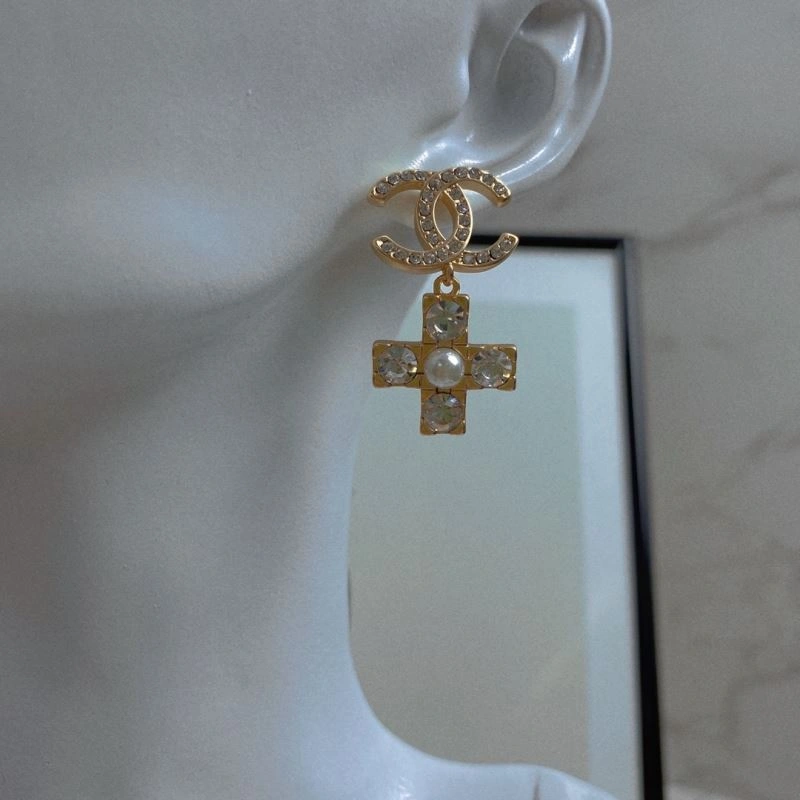 Chanel Earrings Premium 226200