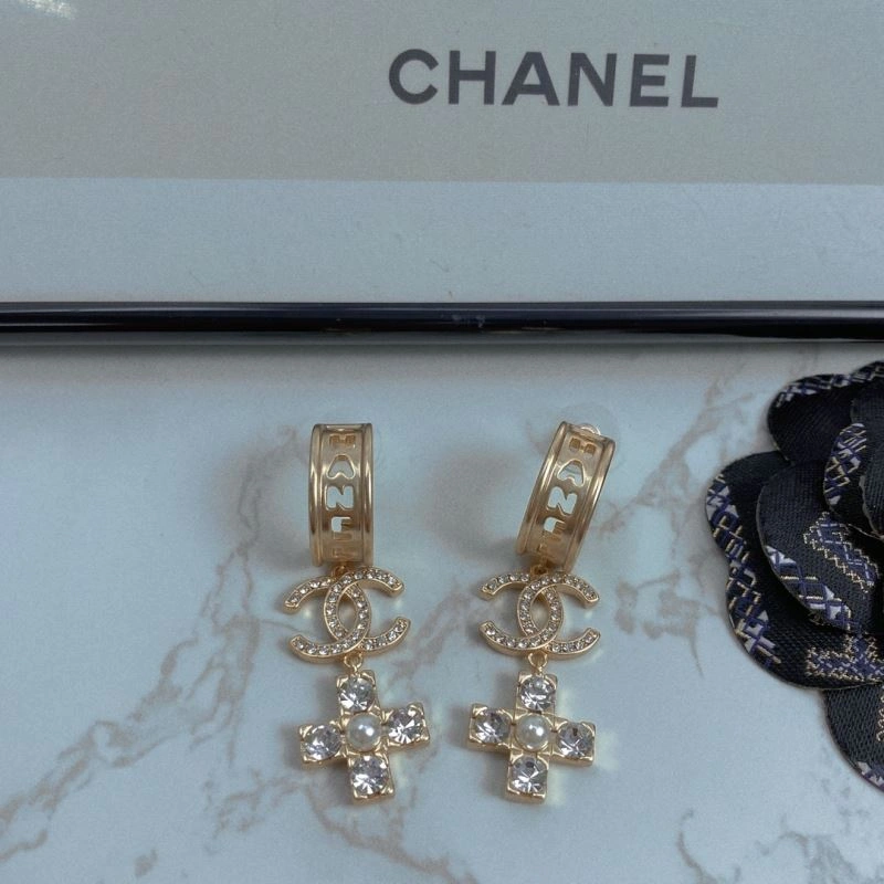 Chanel Earrings Lightweight 226186