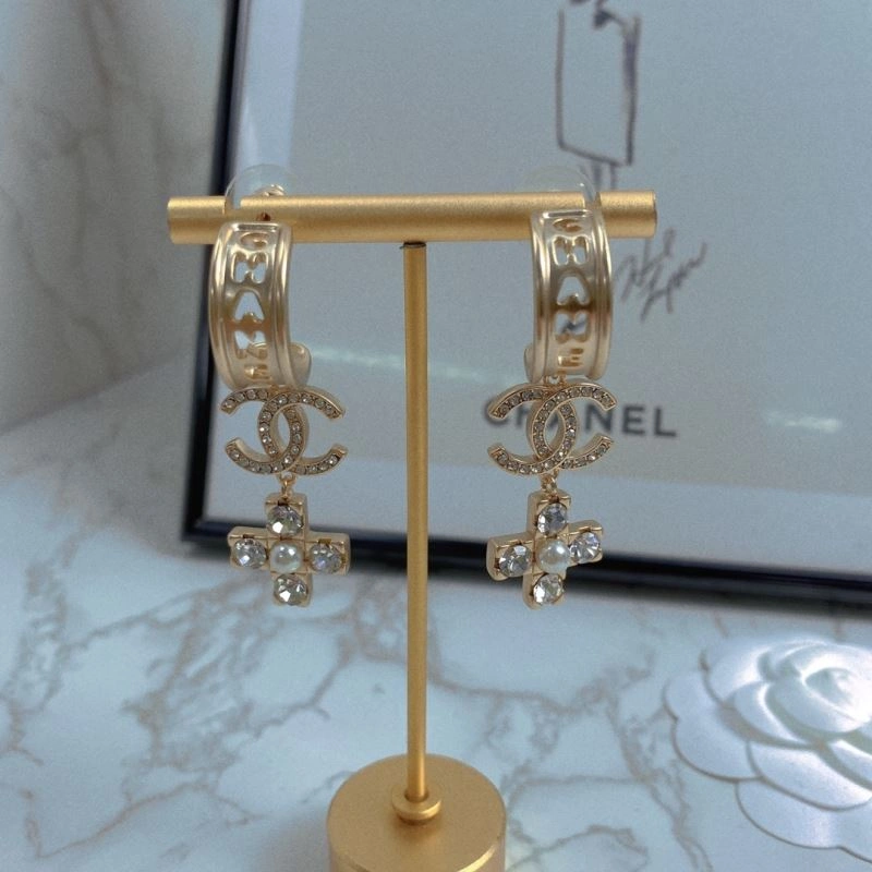 Chanel Earrings Lightweight 226186