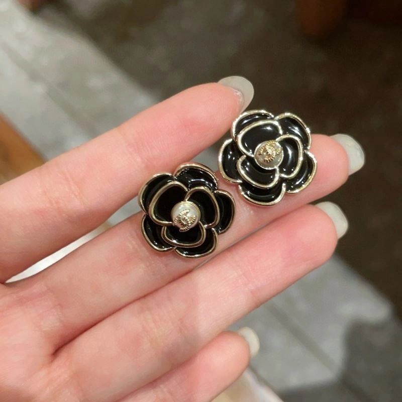 Chanel Earrings Practical 226211
