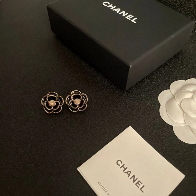 Chanel Earrings Practical 226211